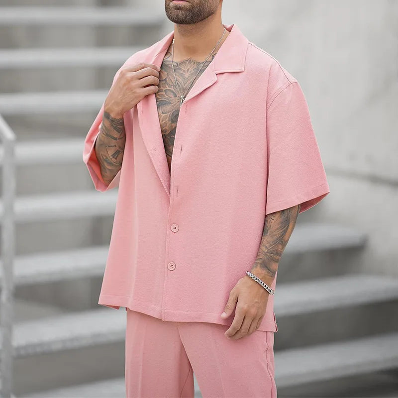 Set estivo alla moda composto da camicia e pantaloni, completo da uomo a due pezzi, nuova tendenza, abito da uomo a tinta unita, rosa, taglia grande, felpe, abbigliamento uomo.