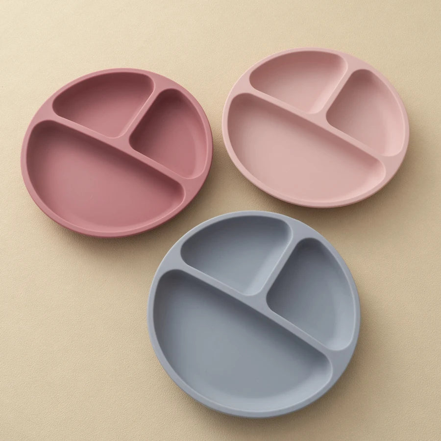 1PCS Piatto da pranzo in silicone per bambini con ventosa, senza BPA, piatti per bambini, ciotole per l'alimentazione con ventosa, stoviglie per bambini, articoli per bambini